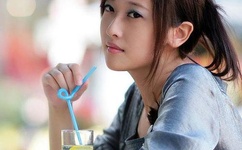 班里的男生轮流要我